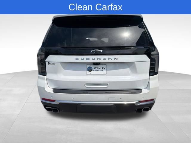 Used 2025 Chevrolet Suburban High Country AWD/4WD image 4