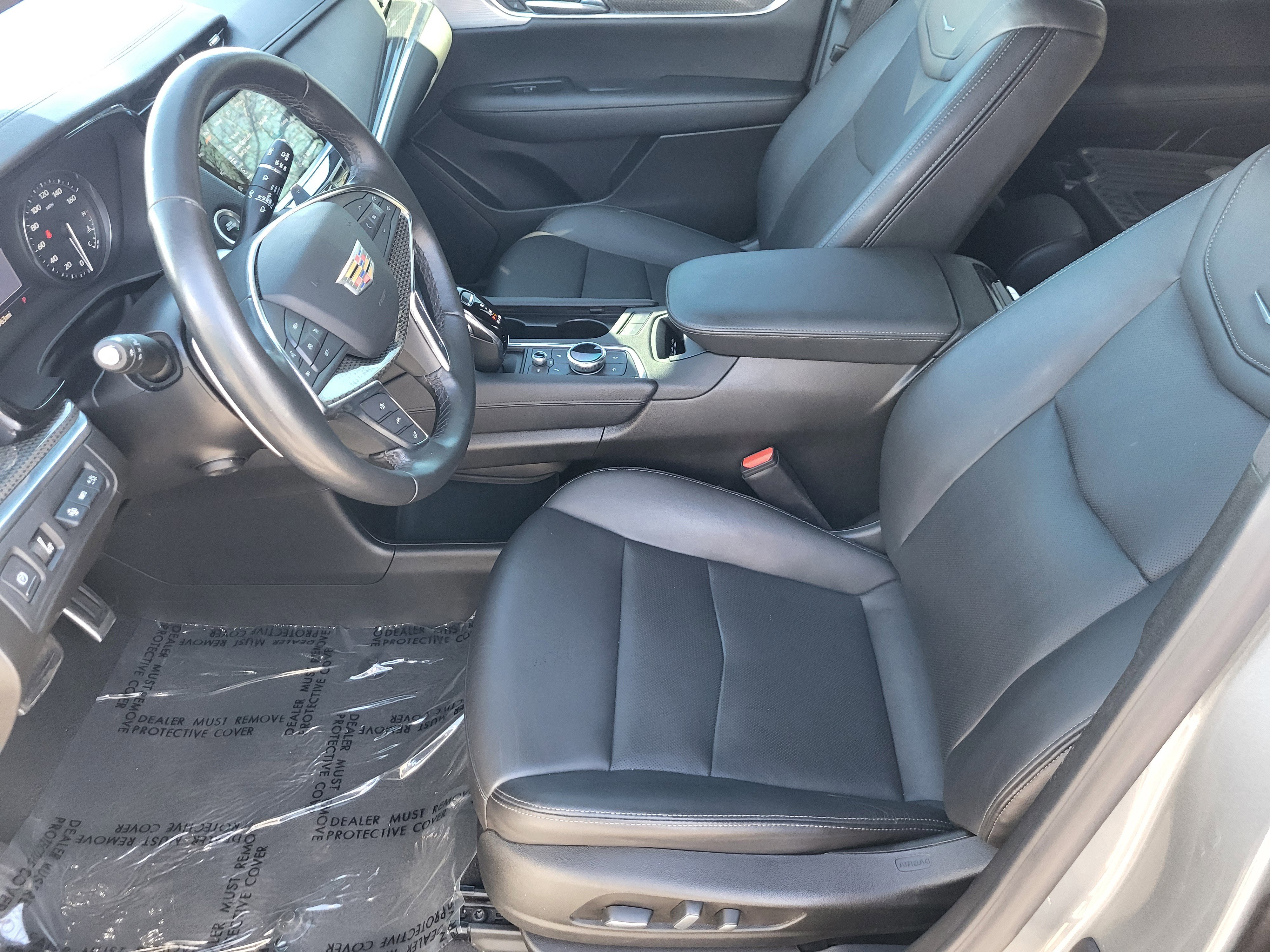 Used 2023 Cadillac XT5 Sportv w/ Technology Package image 14