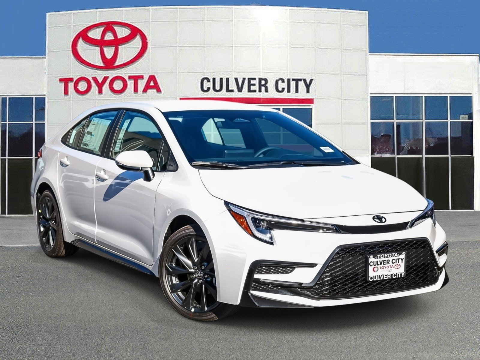 New 2026 Toyota Corolla SE FWD image 1