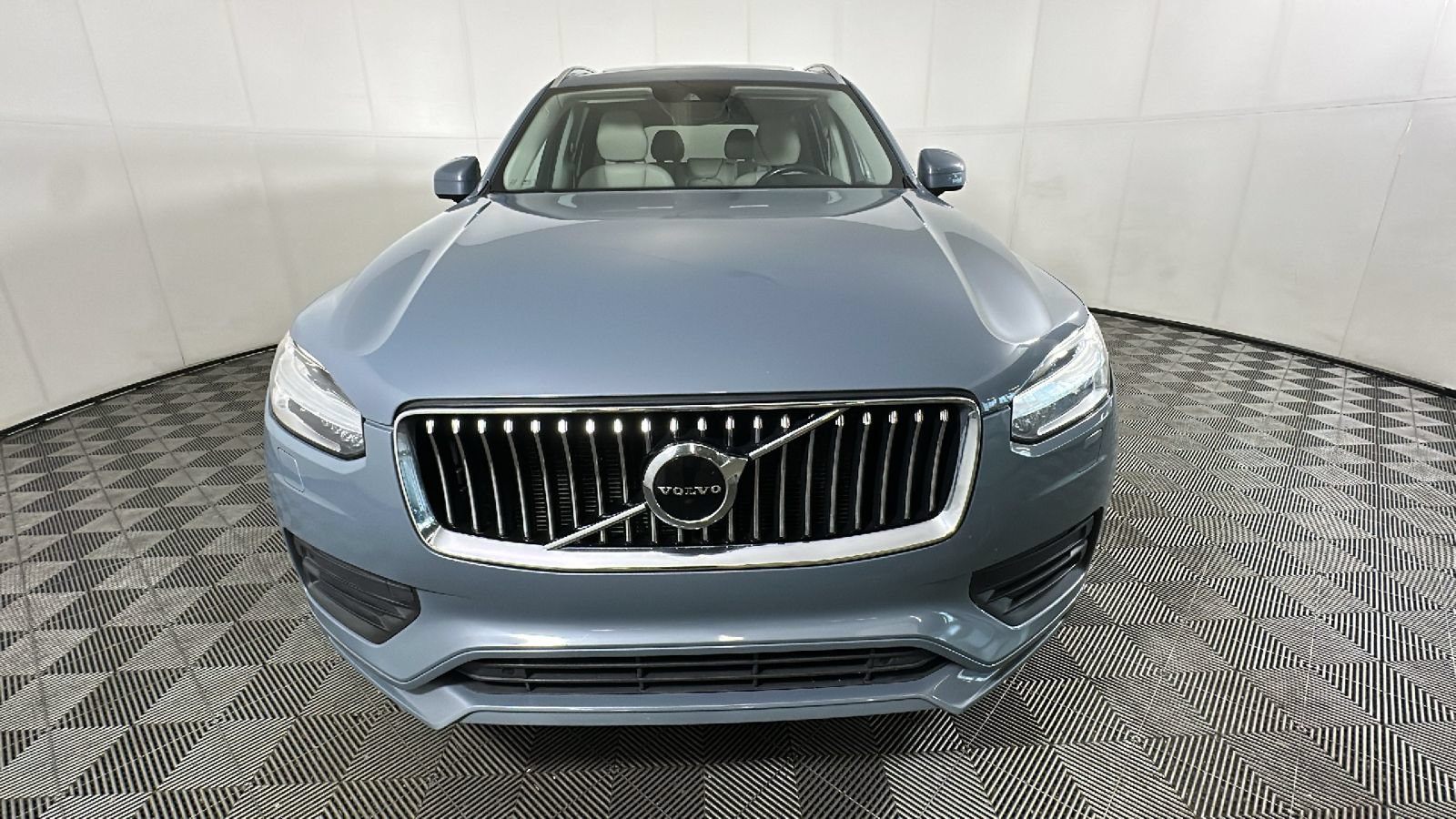 Used 2021 Volvo XC90 T6 Momentum AWD/4WD image 8