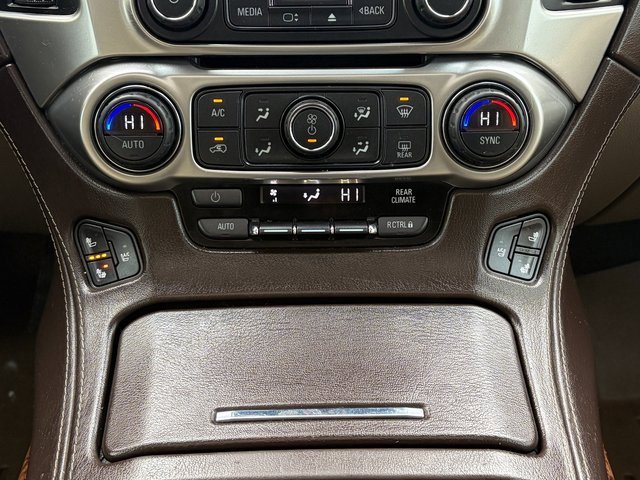 Used 2015 Chevrolet Suburban LTZ image 21