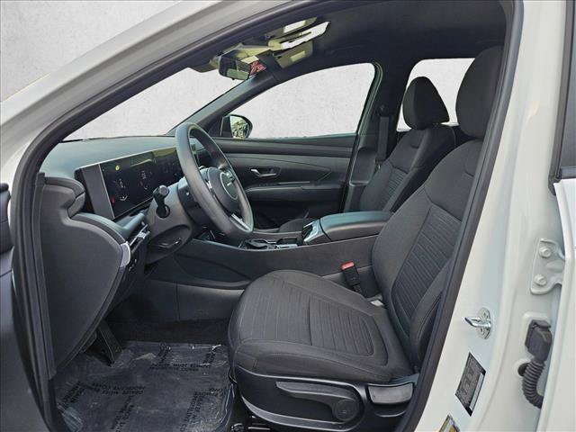 Certified 2026 Hyundai Santa Cruz SE FWD image 16