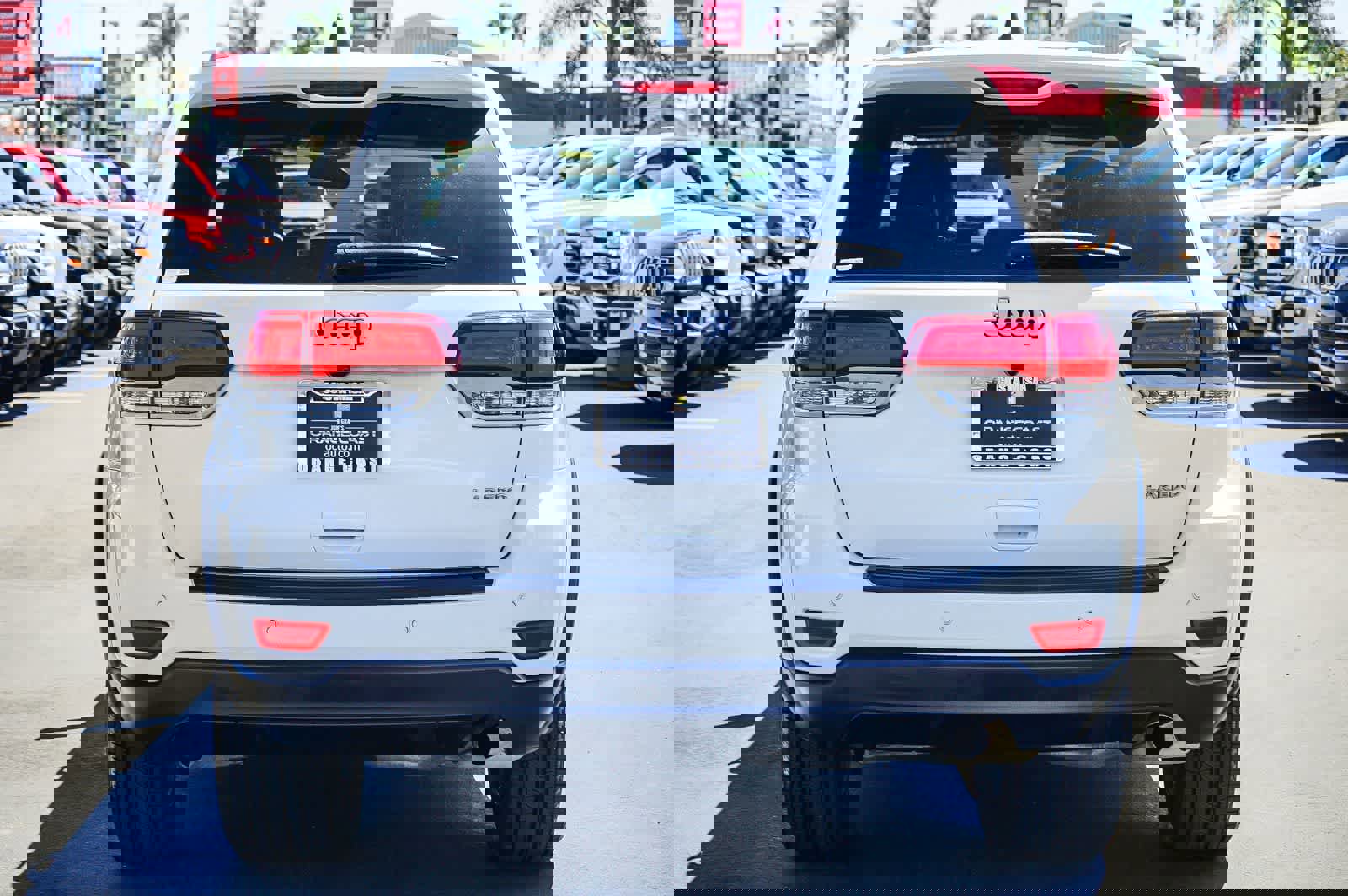 Used 2021 Jeep Grand Cherokee Laredo X image 5