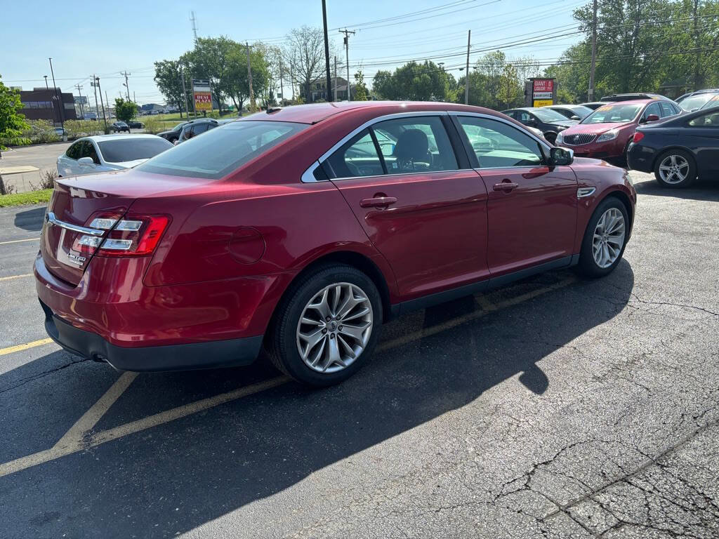 Used 2014 Ford Taurus Limited FWD image 4