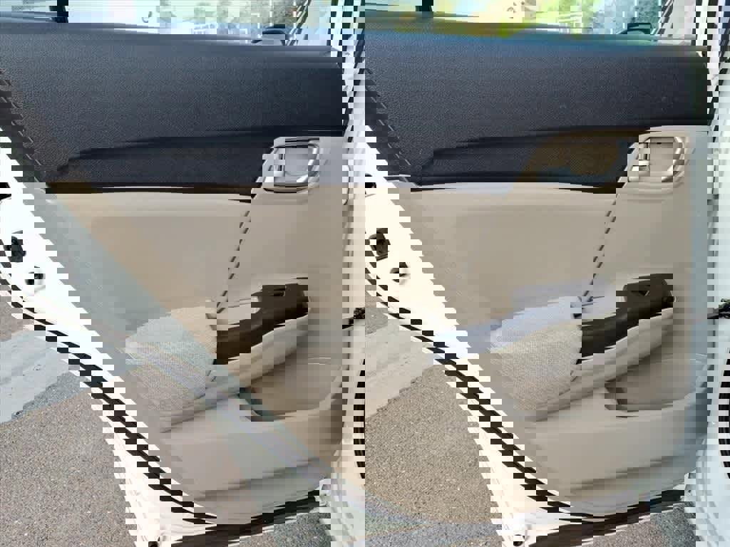 Used 2013 Honda Civic LX image 6