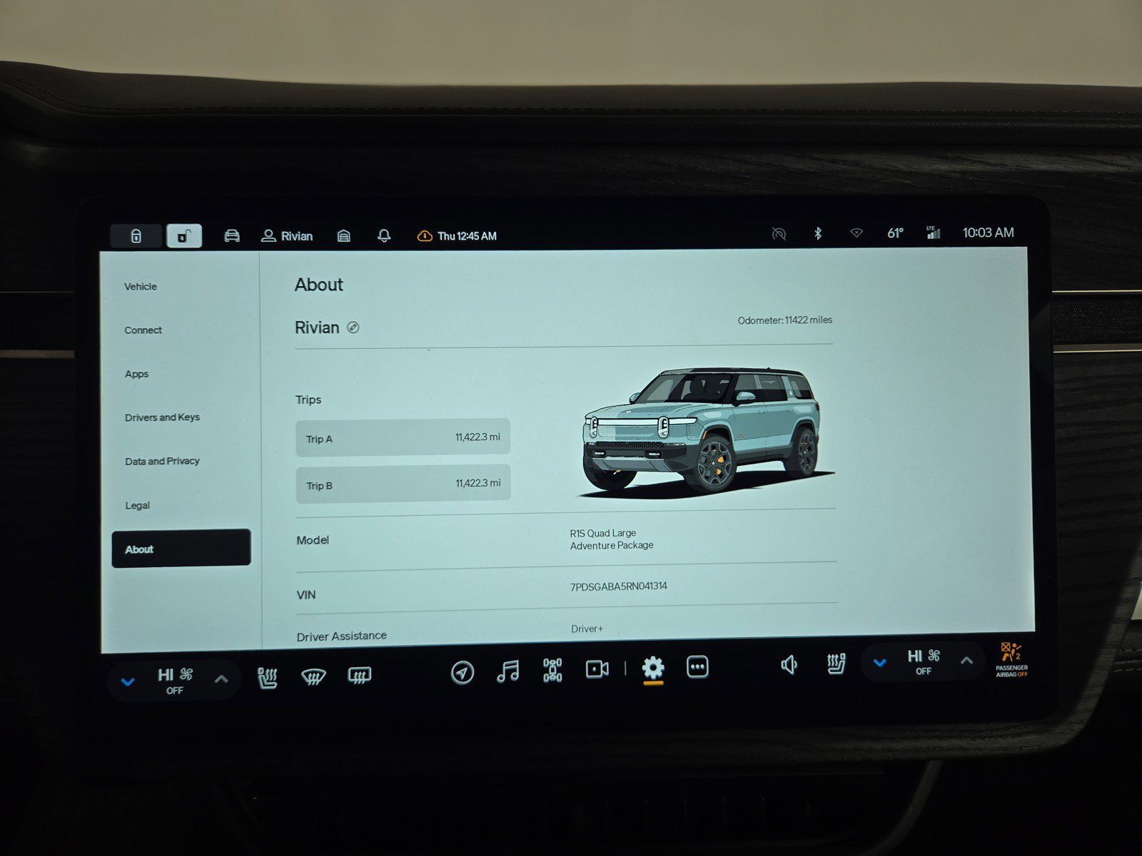 Used 2024 Rivian R1S Adventure AWD/4WD image 29