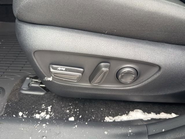 New 2025 Toyota RAV4 XLE image 8