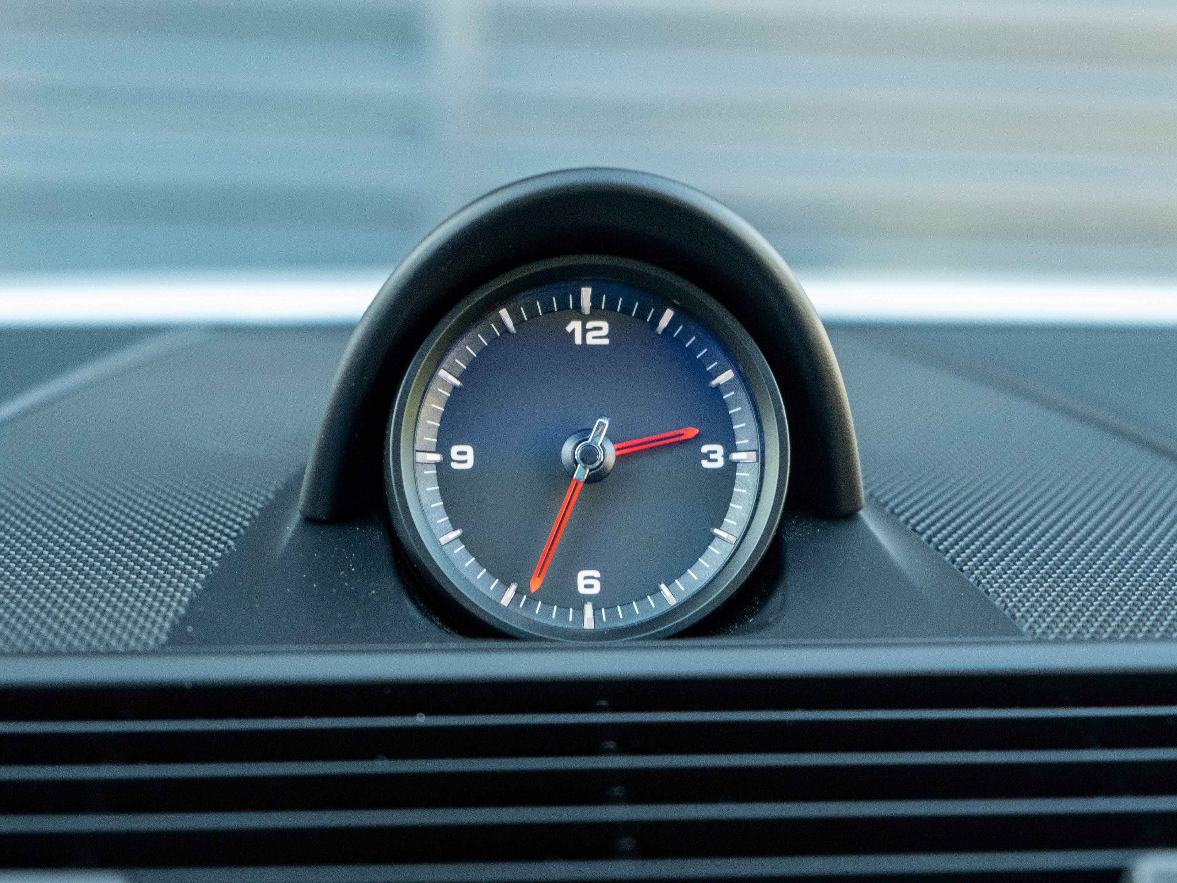 Certified 2023 Porsche Panamera 4 Platinum Edition image 23