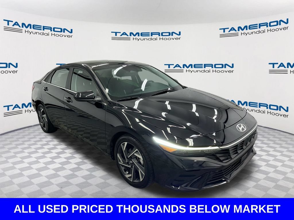Used 2024 Hyundai Elantra SEL w/ Convenience Package FWD image 7