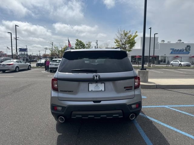 Used 2023 Honda Passport TrailSport image 7