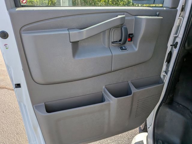 Used 2024 GMC Savana 2500 w/ Driver Convenience Package RWD image 12