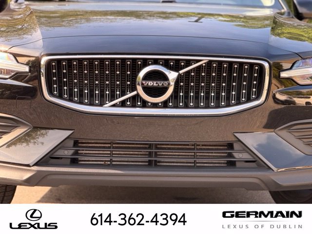 Used 2020 Volvo V60 T5 Cross Country AWD/4WD image 4