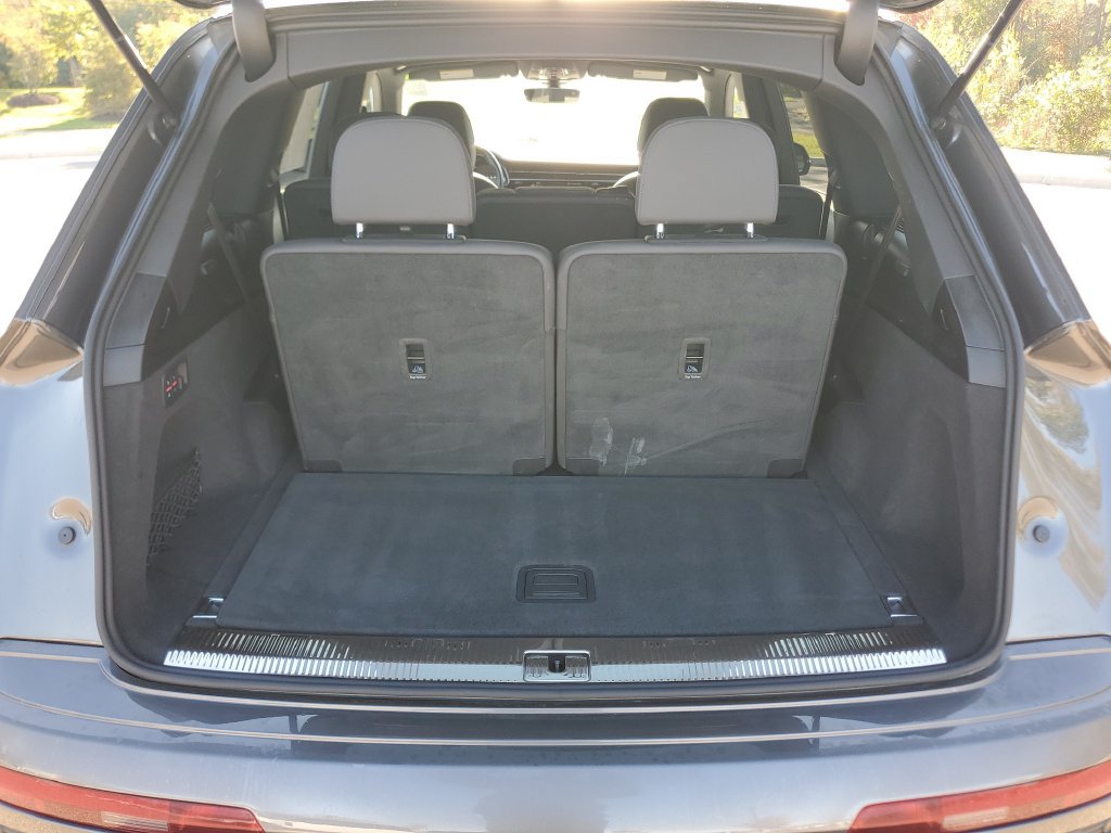 Used 2025 Audi Q7 3.0T Premium Plus AWD/4WD image 36