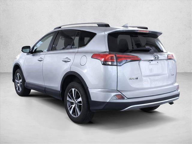 Certified 2017 Toyota RAV4 XLE FWD image 5