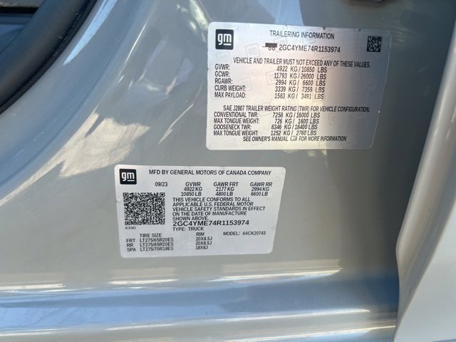 Used 2024 Chevrolet Silverado 2500 Custom w/ Custom Value Package image 36