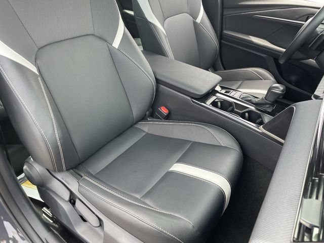 Used 2026 Toyota Camry SE FWD image 10