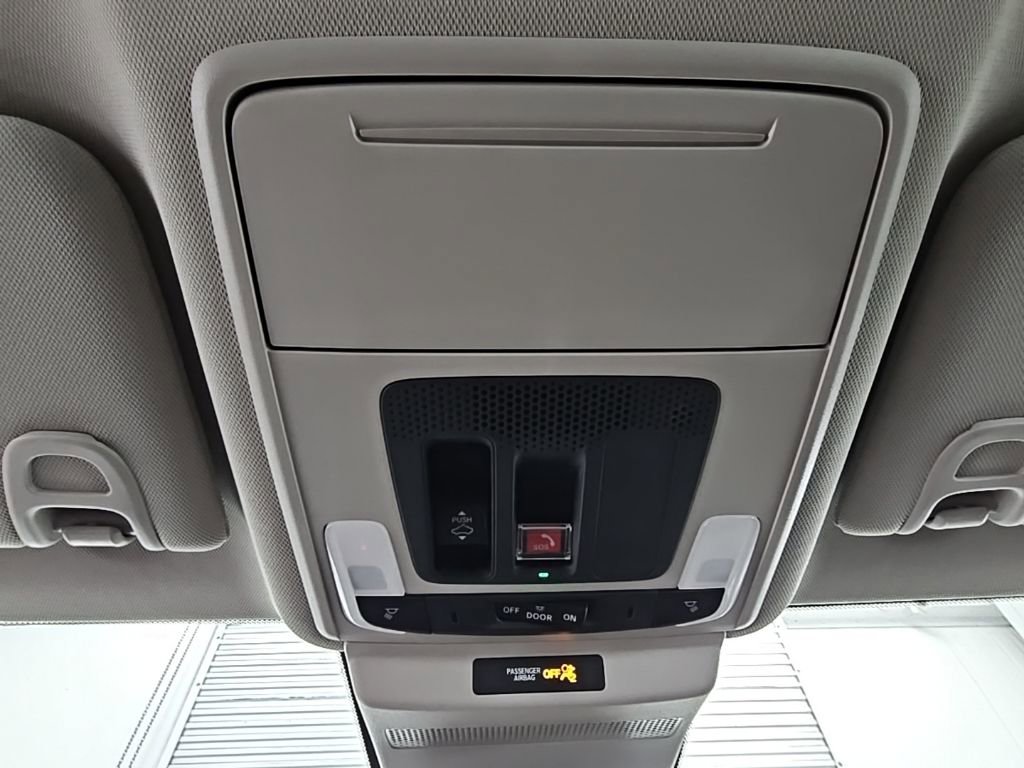 Used 2025 Honda Accord SE image 21