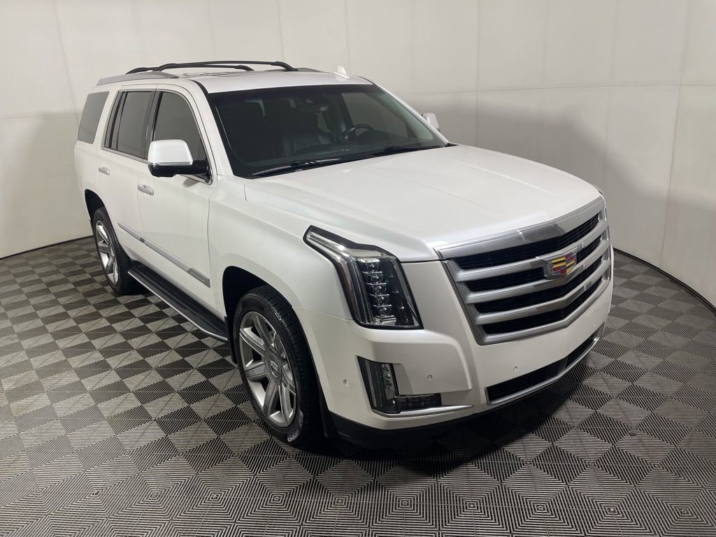 Used 2019 Cadillac Escalade Premium Luxury AWD/4WD image 1