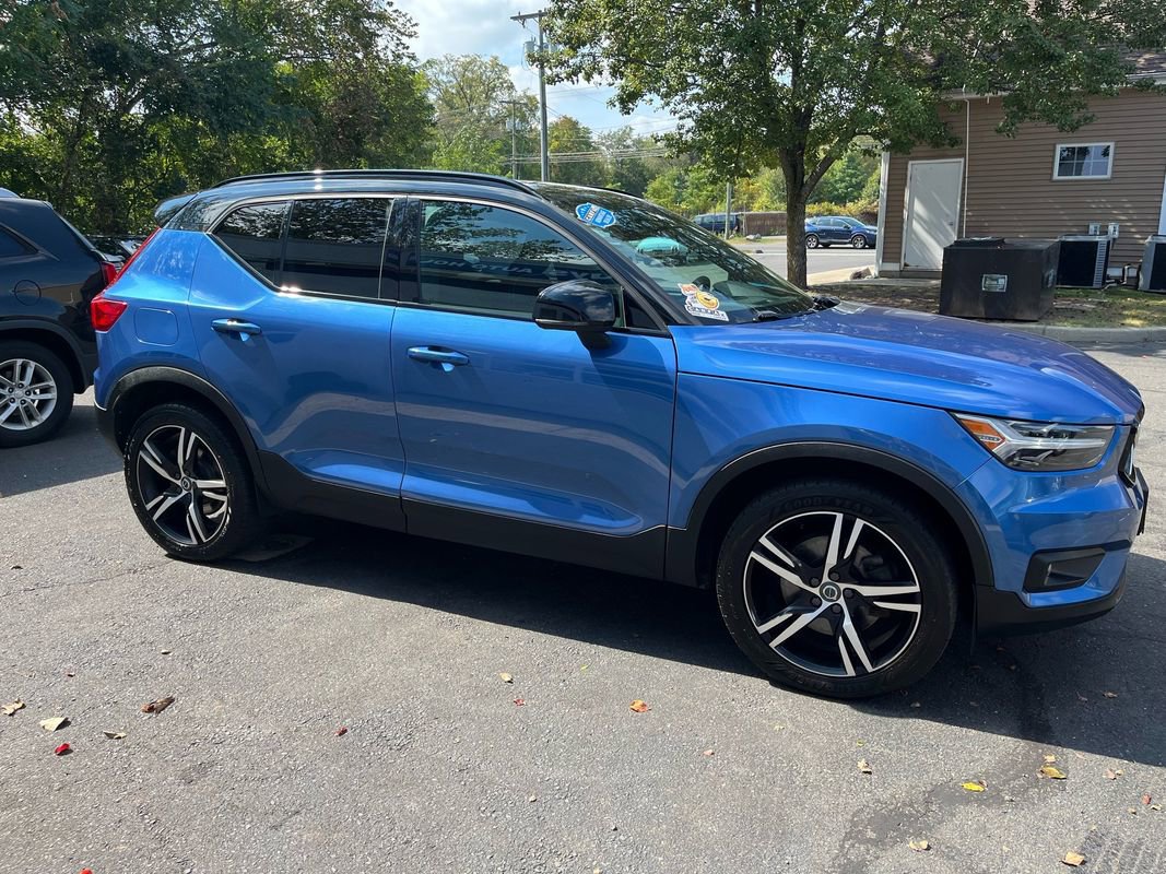 Used 2019 Volvo XC40 T5 R-Design image 5
