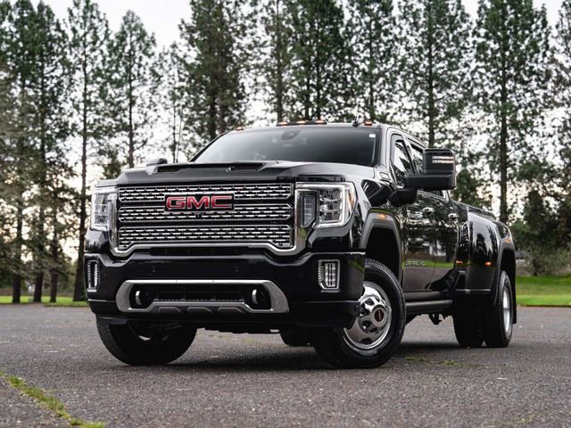 Used 2022 GMC Sierra 3500 Denali image 35