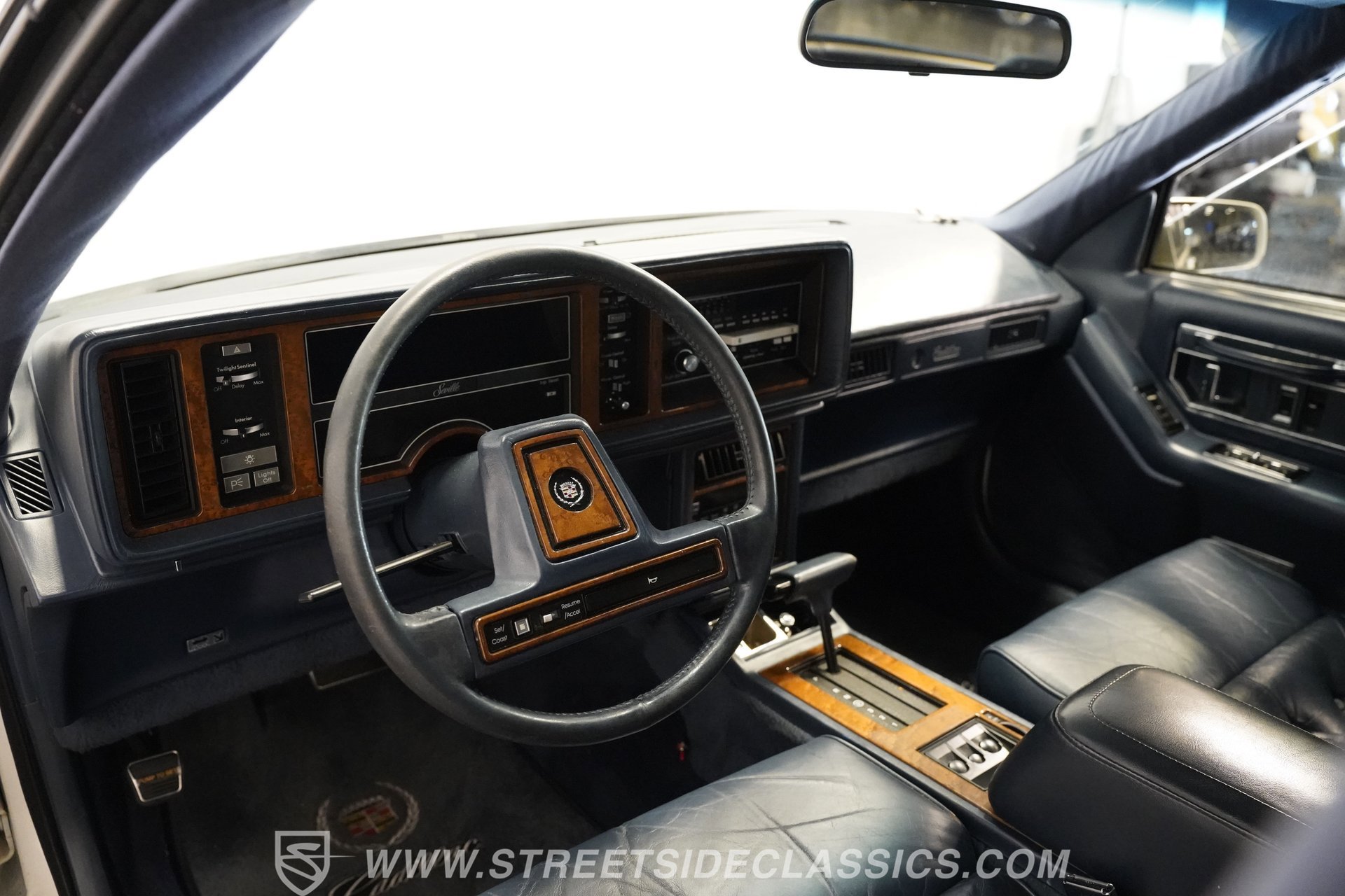 Used 1989 Cadillac Seville image 40