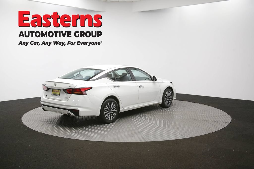 Used 2024 Nissan Altima 2.5 SV w/ SV Premium Package AWD/4WD image 43