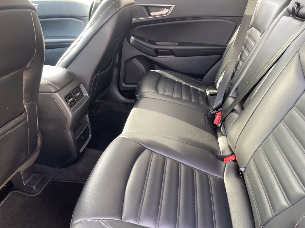 Used 2024 Ford Edge SEL AWD/4WD image 18