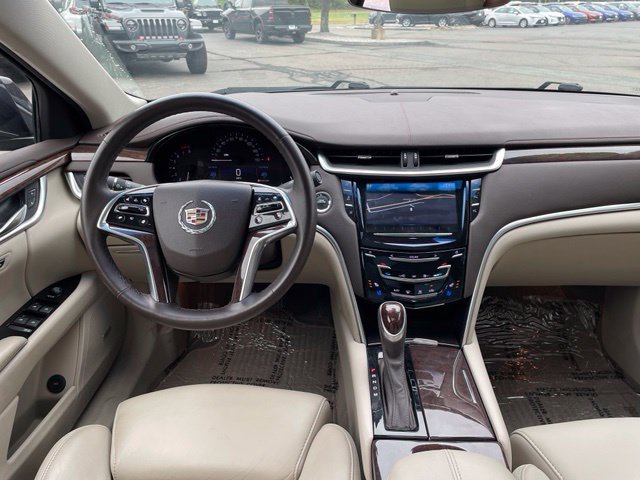 Used 2014 Cadillac XTS Luxury w/ Driver Awareness Package FWD image 12