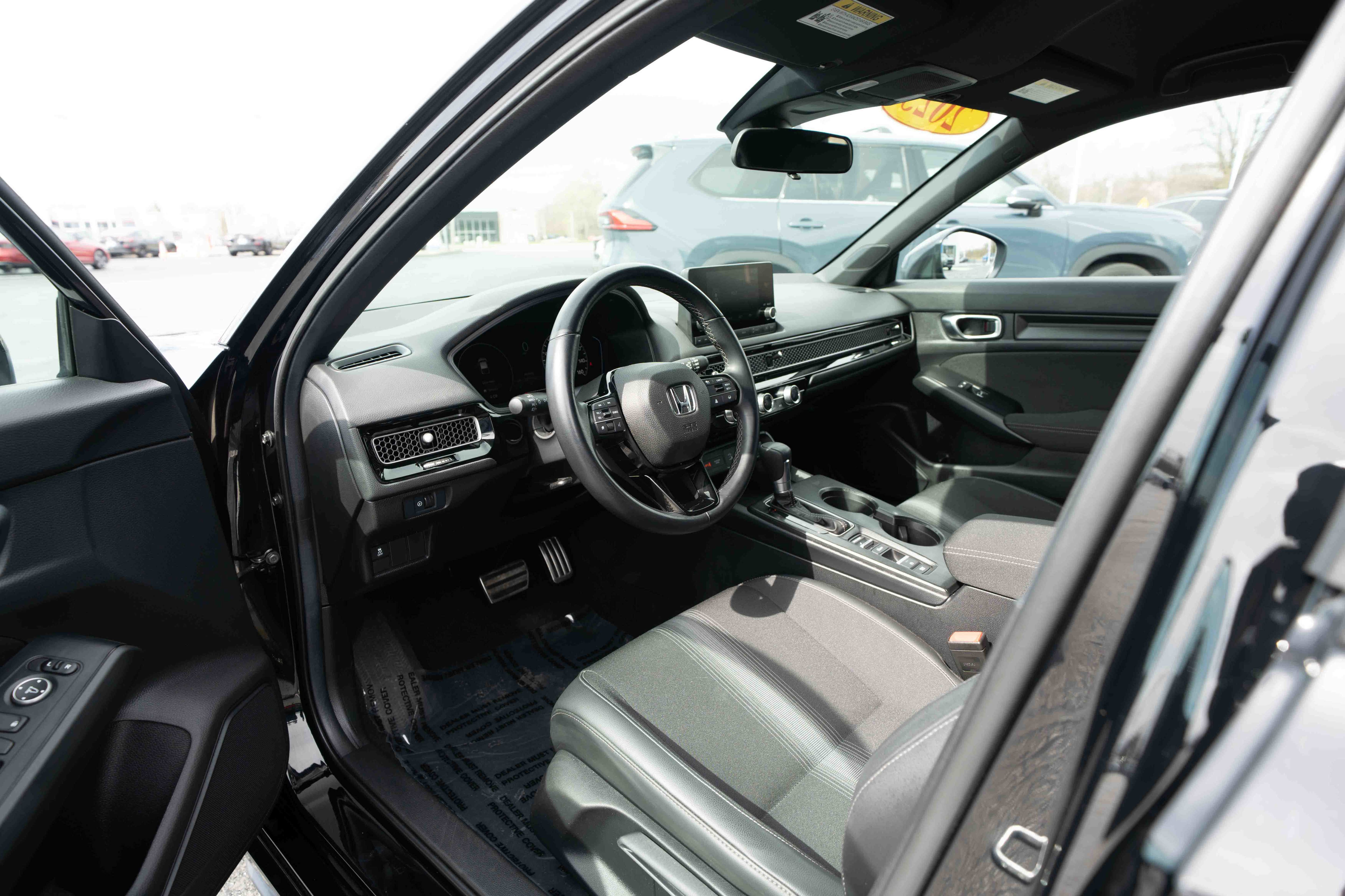 Certified 2025 Honda Civic Sport image 8