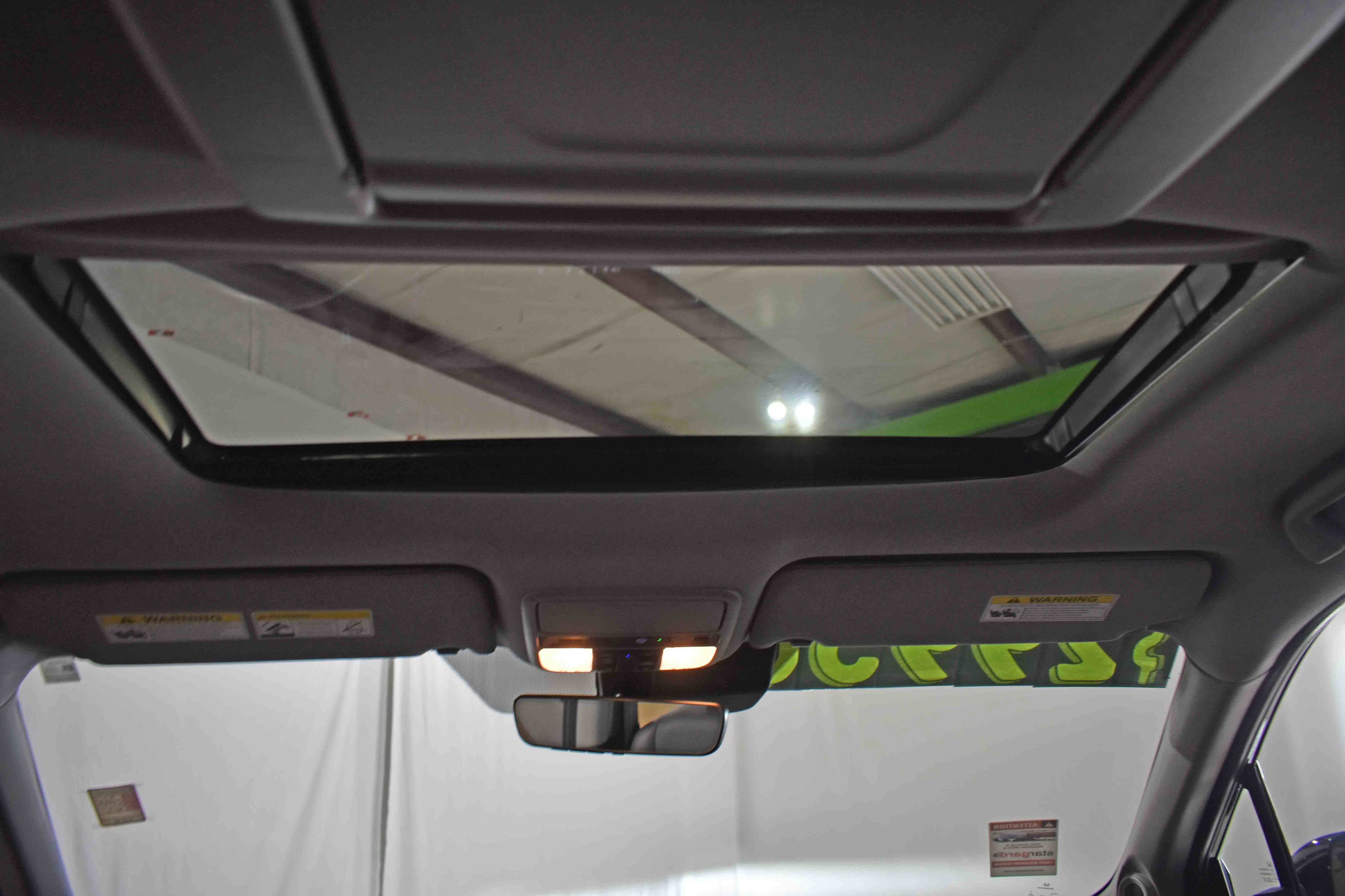 Certified 2021 Honda Pilot Touring image 33