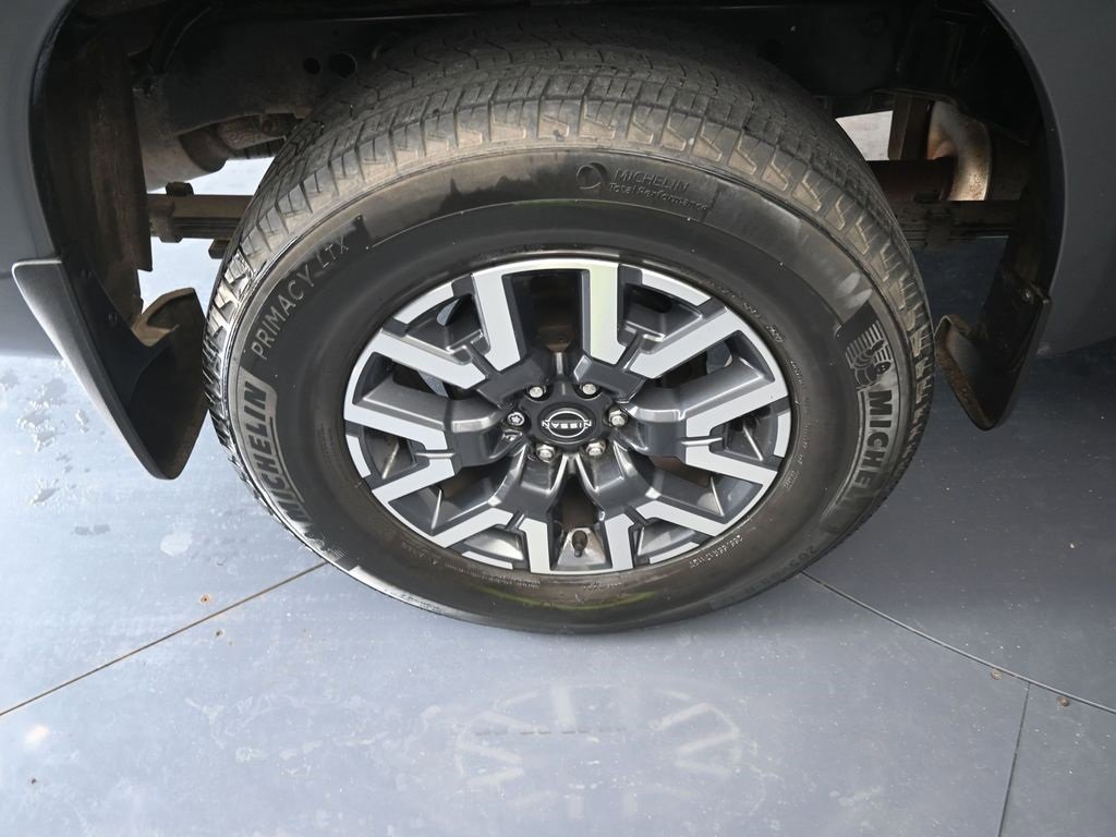 Used 2022 Nissan Frontier SV image 26