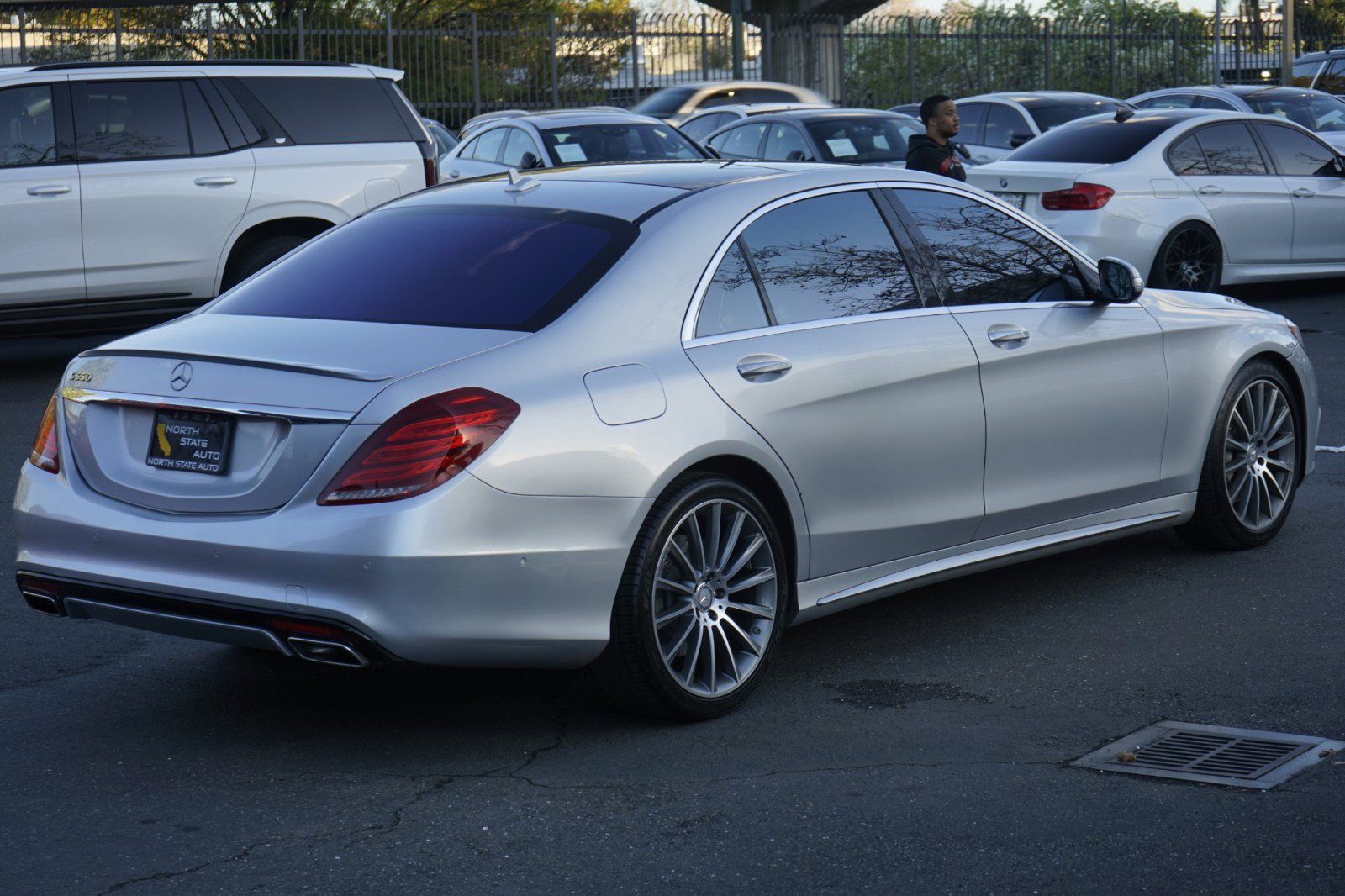Used 2017 Mercedes-Benz S 550 Sedan image 8