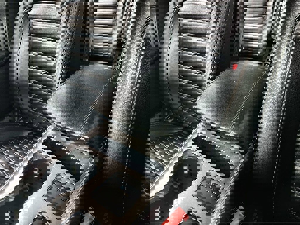 Used 2024 Ford Edge SEL image 36