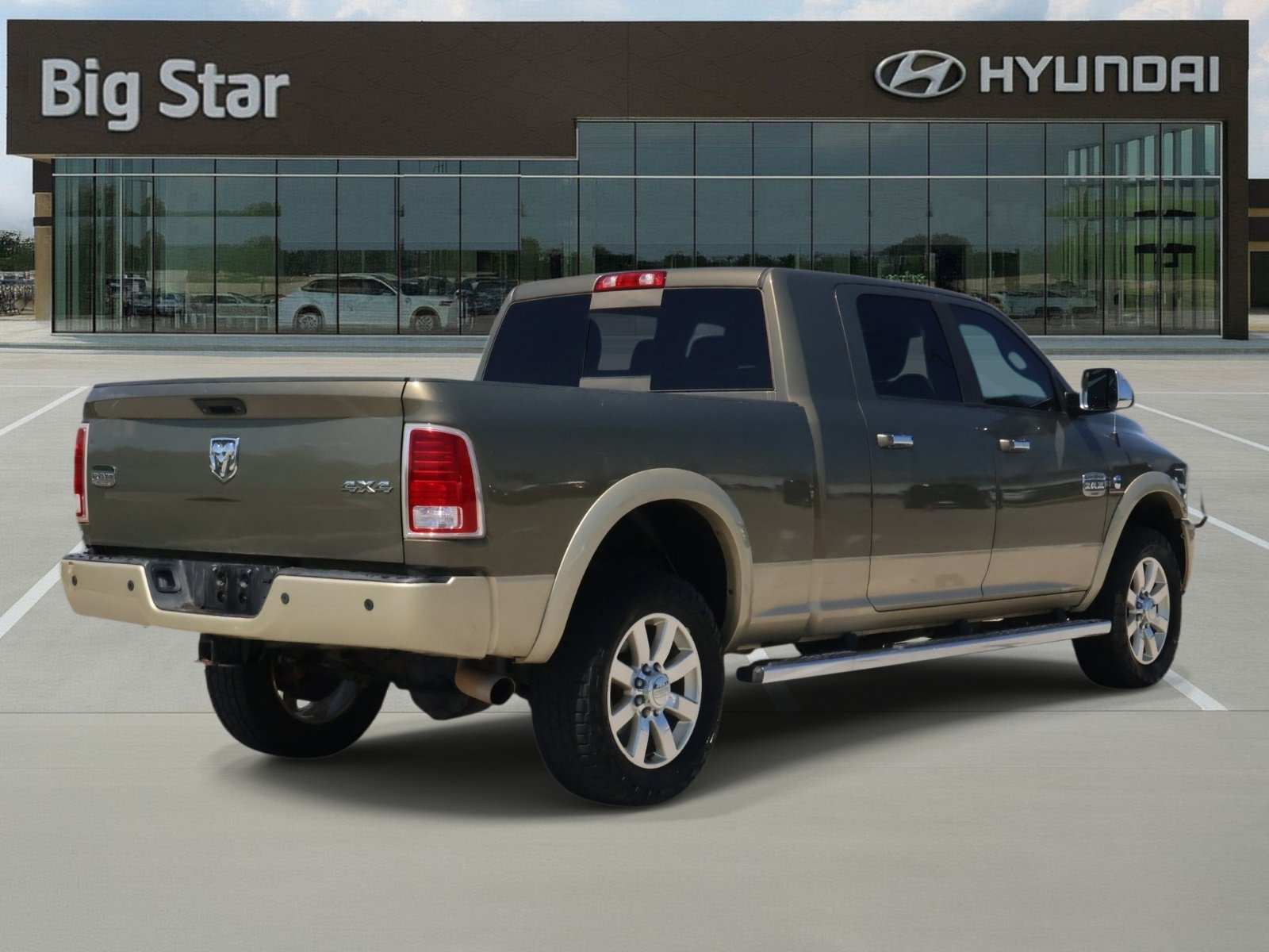 Used 2015 RAM 2500 Longhorn w/ Convenience Group AWD/4WD image 4