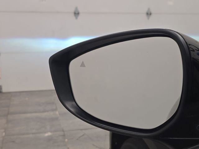 Used 2025 MAZDA CX-50 AWD 2.5 S w/ Cargo Package image 35