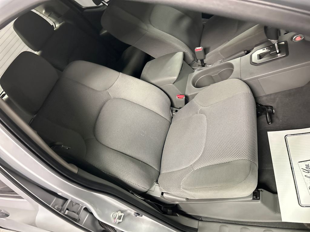 Used 2020 Nissan Frontier S image 23