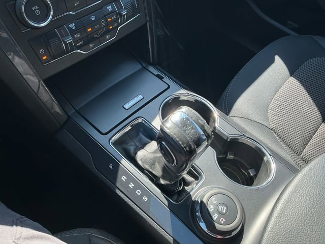 Used 2018 Ford Explorer XLT w/ Equipment Group 201A AWD/4WD image 23