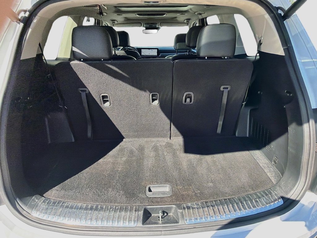 Used 2024 Kia Telluride SX FWD image 12