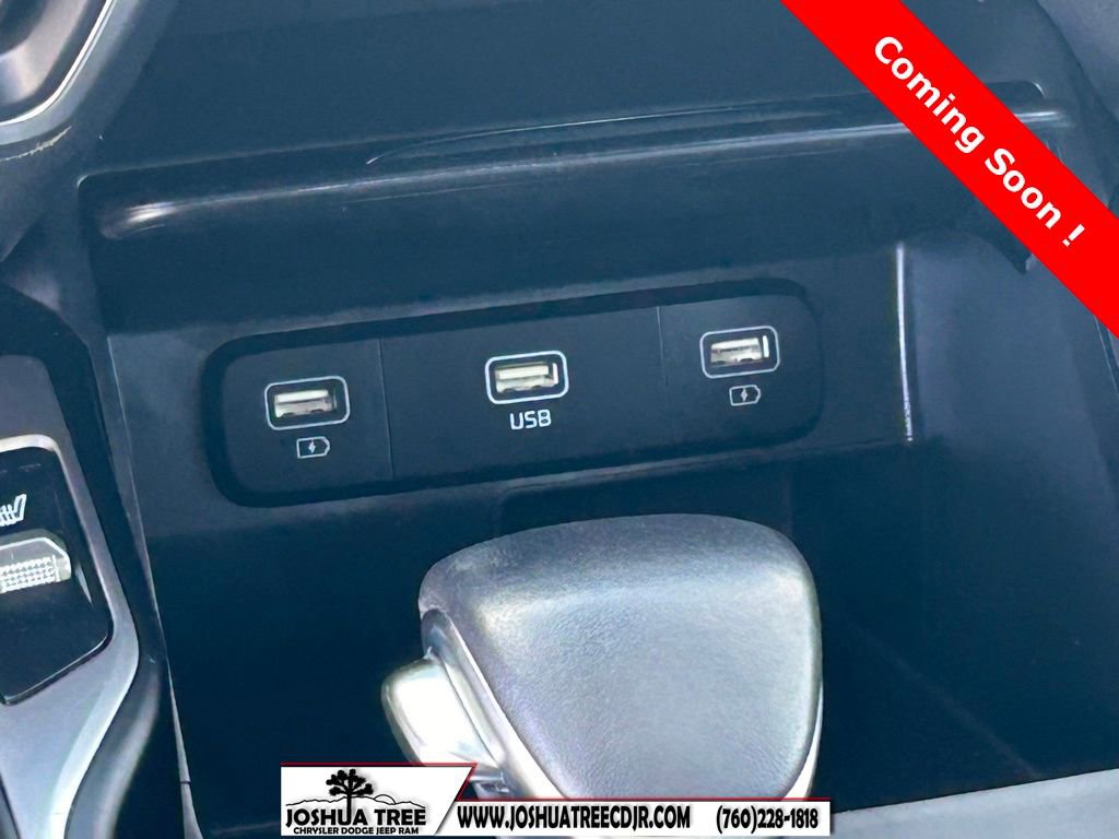 Used 2021 Kia Sorento S w/ Panoramic Sunroof Package image 22