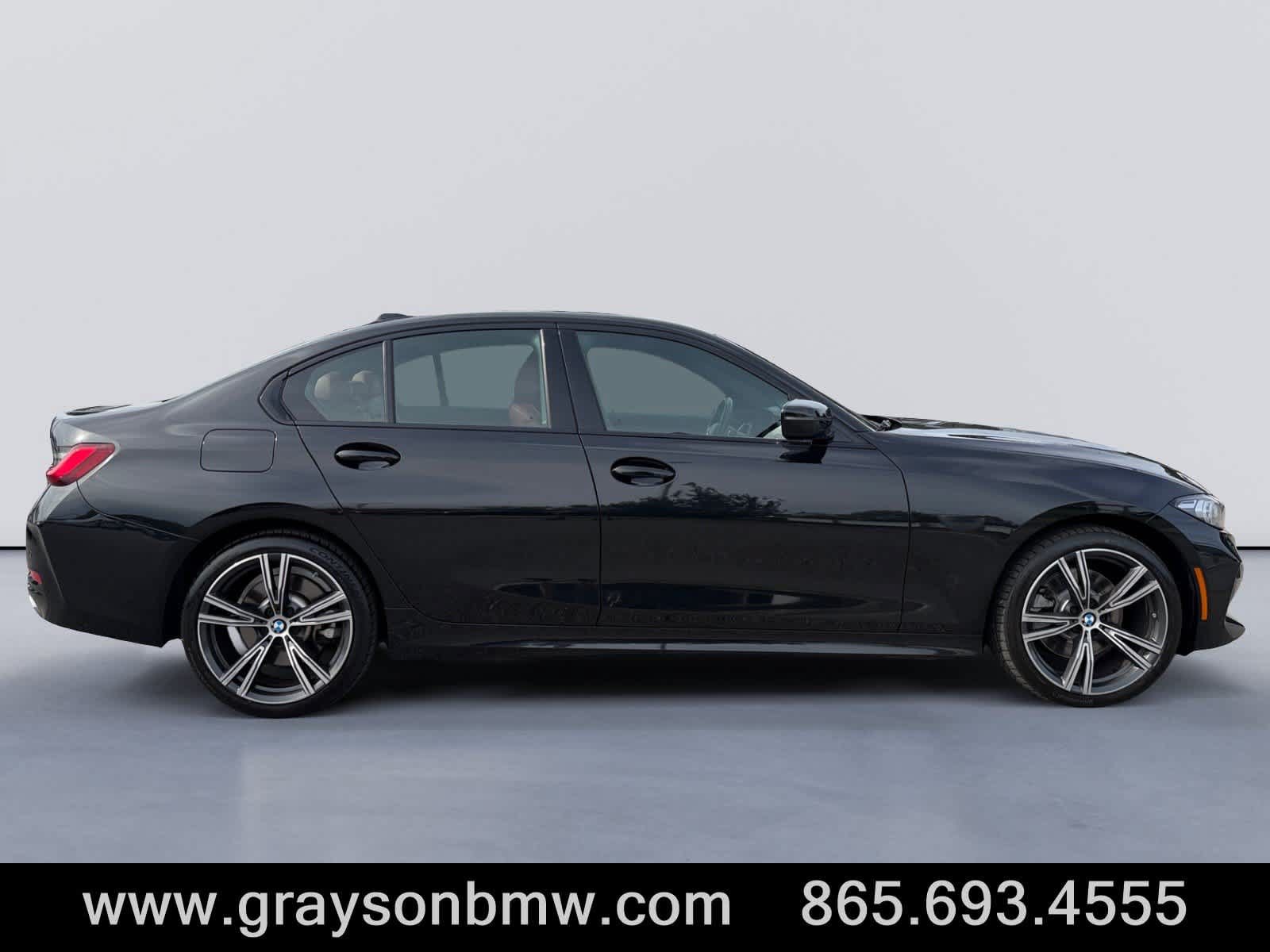 Used 2023 BMW 330i xDrive Sedan w/ Premium Package AWD/4WD image 2