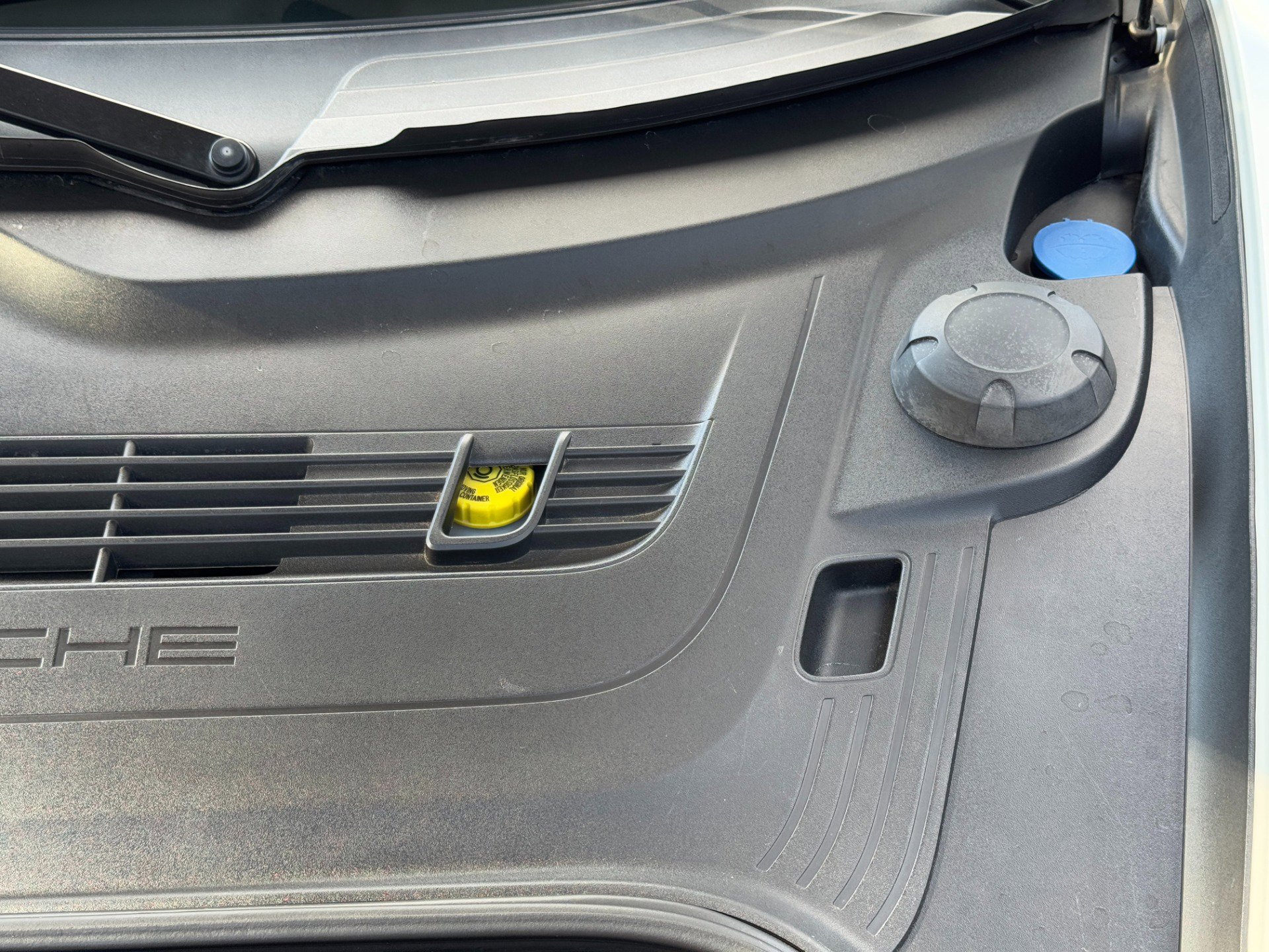 Used 2014 Porsche 911 Turbo S image 57