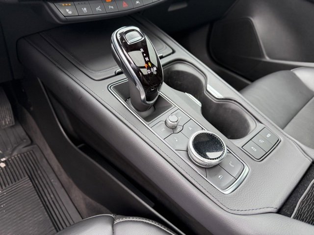 Used 2022 Cadillac XT4 Premium Luxury image 18