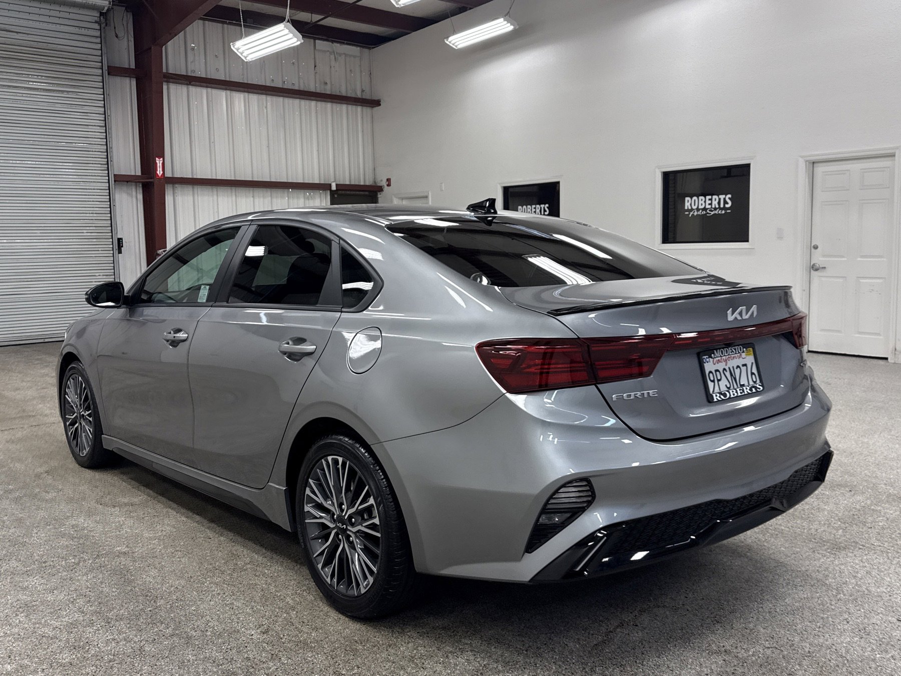 Used 2024 Kia Forte GT-Line w/ GT-Line Premium Package image 13