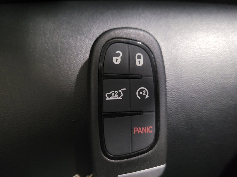 Used 2022 Jeep Cherokee Latitude Lux image 32
