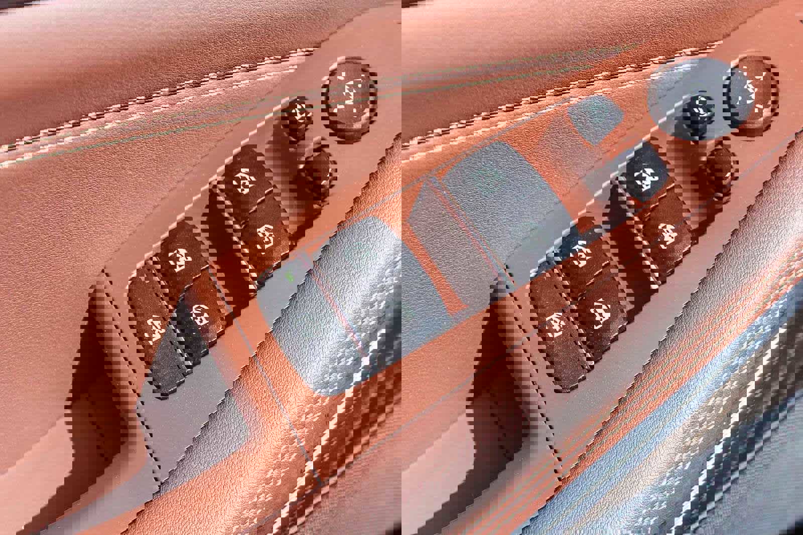 Used 2023 BMW X5 sDrive40i w/ M Sport Package image 20