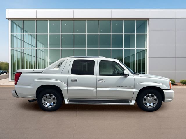 Used 2005 Cadillac Escalade EXT image 4
