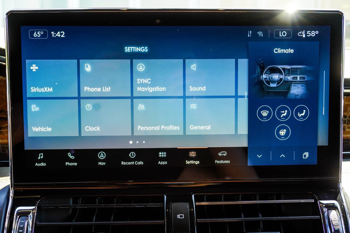 Used 2023 Lincoln Navigator L Black Label AWD/4WD image 27