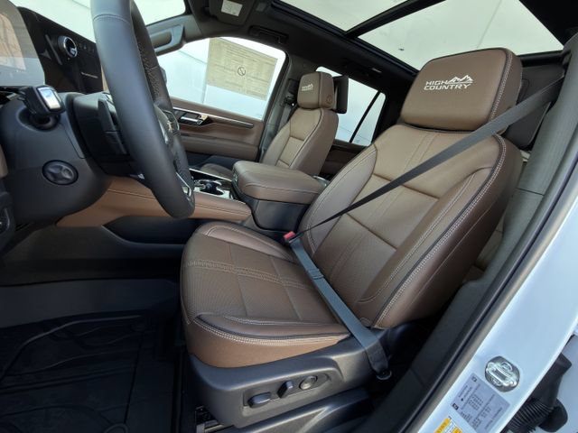 New 2026 Chevrolet Tahoe High Country AWD/4WD image 20