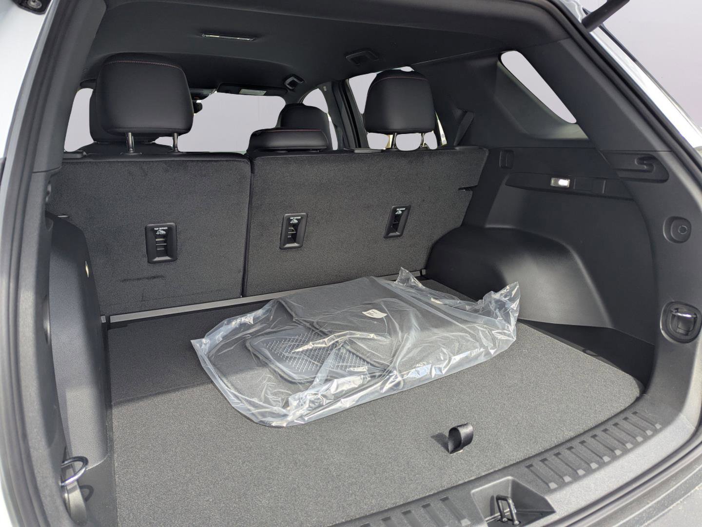 New 2026 Chevrolet Equinox RS w/ Safety and Technology Package image 26