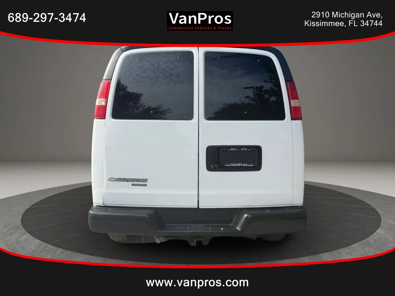 Used 2015 Chevrolet Express 3500 Extended RWD image 4